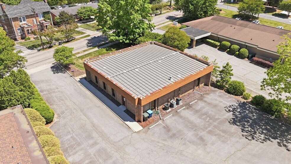 More Photos Of 319 Mocksville Ave, Salisbury Healthcare For Sale