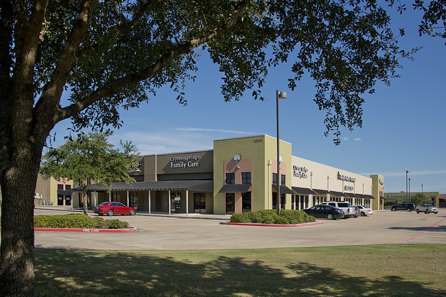 More Photos Of 12000-12008 Shadow Creek Pky, Pearland Unknown For Lease