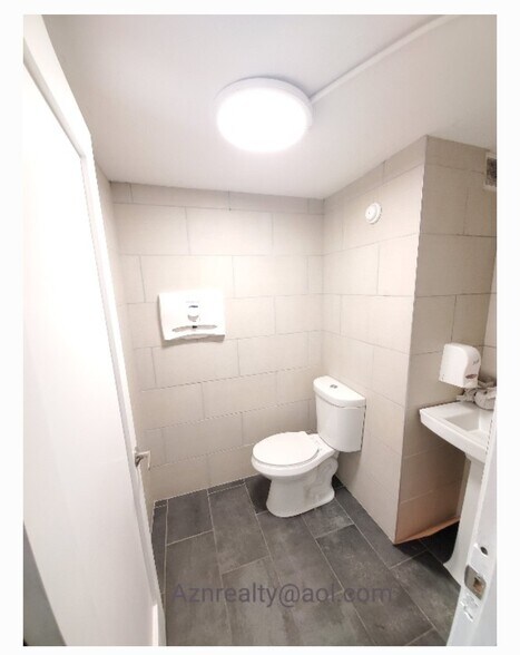 More Photos Of 13 E 37th St, New York Office Residential For Sale