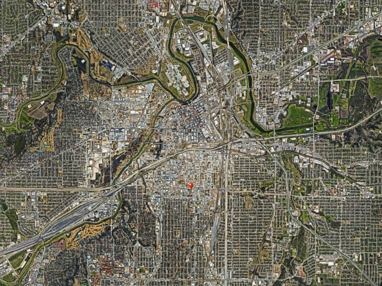 More Photos Of 1317 Hemphill St, Fort Worth Land For Lease