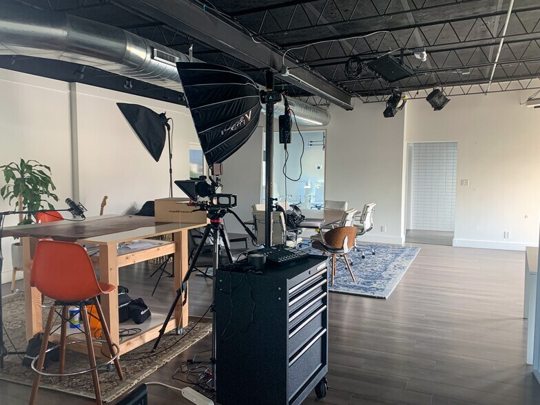 More Photos Of 242 E South Temple, Salt Lake City Freestanding For Lease