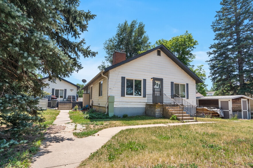 Primary Photo Of 811 E Prospect Rd, Fort Collins Apartments For Sale