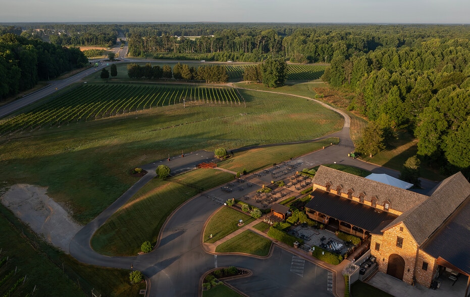More Photos Of 8400 Old Church Rd, New Kent Winery Vineyard For Sale