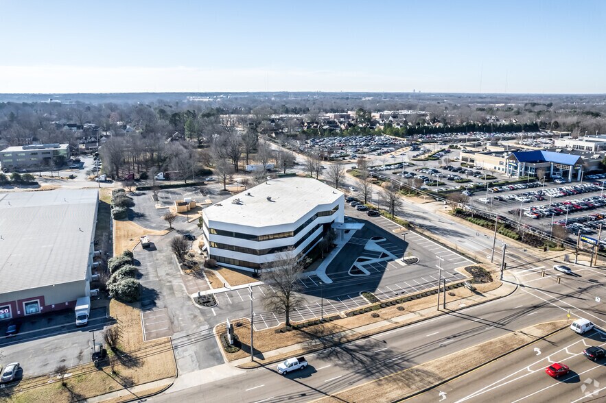 More Photos Of 7845 US Highway 64, Memphis Medical For Lease