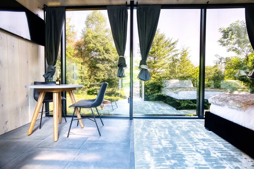 More Photos Of 218 NY-296, Windham Hotel For Sale