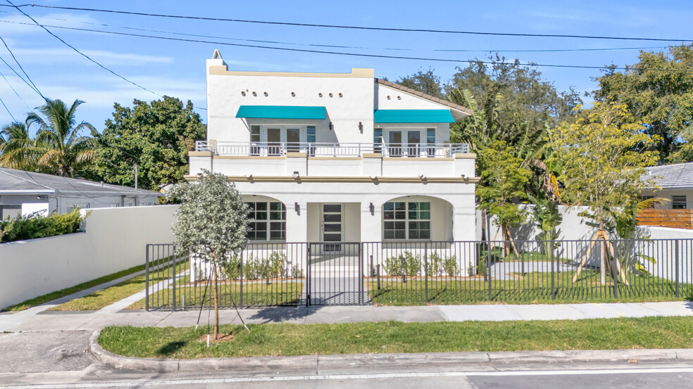 Primary Photo Of 563 NE 67th St, Miami Medical For Lease