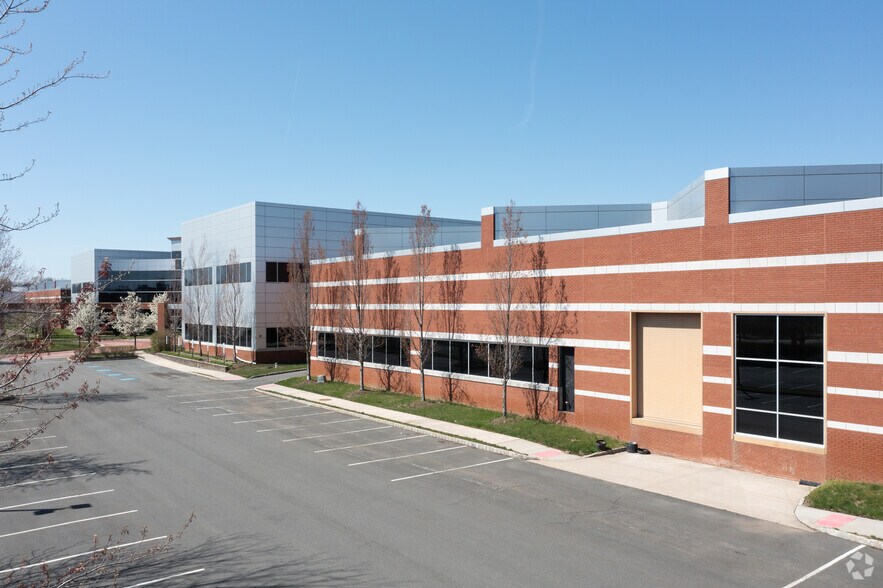 More Photos Of 2 Clarke Dr, Cranbury Research And Development For Lease