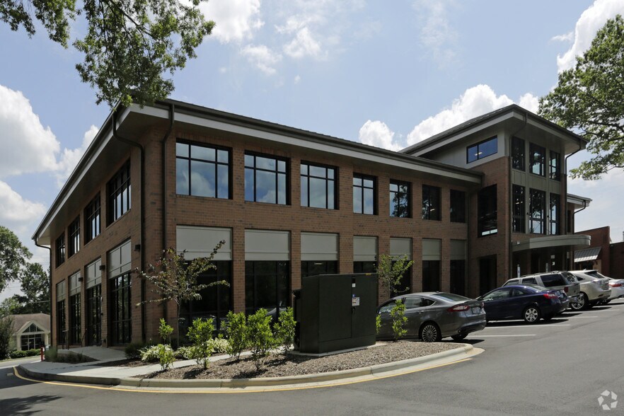 More Photos Of 215 E Chatham St, Cary Loft Creative Space For Lease