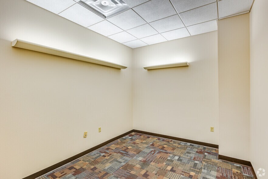 More Photos Of 600 Rinehart Rd, Lake Mary Office For Sale