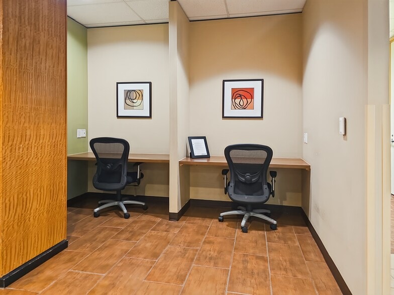 More Photos Of 700 N Saint Marys St, San Antonio Coworking Space