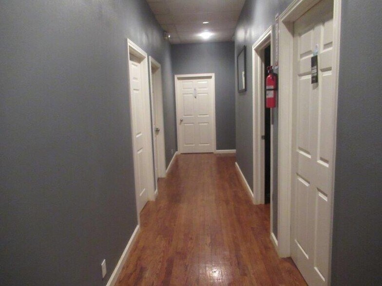 More Photos Of 12915 Jones Maltsberger Rd, San Antonio Office For Lease