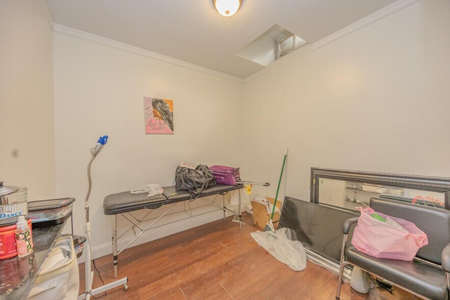 More Photos Of 2101 Pine Ave, Niagara Falls Storefront Retail Residential For Sale