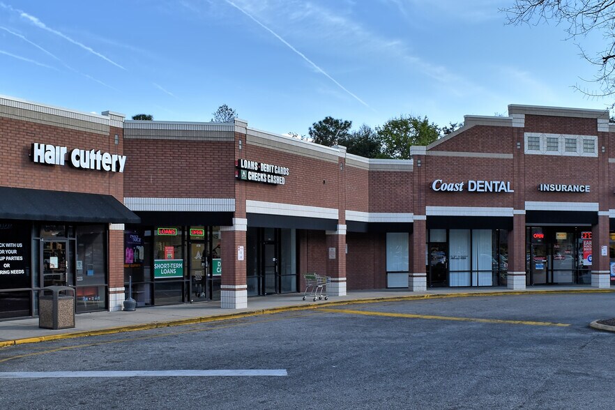 More Photos Of 3385 S US Highway 17-92, Casselberry Unknown For Lease