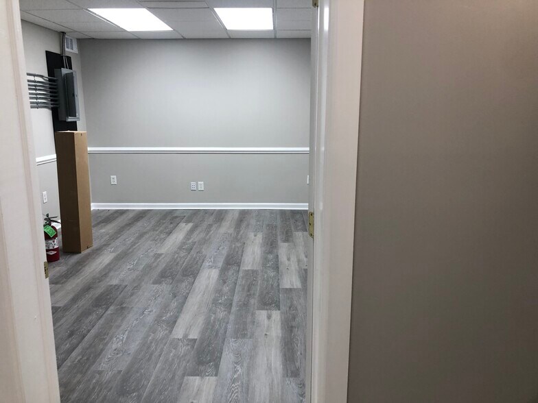 More Photos Of 1 Cardinal Dr, Little Falls Office For Lease