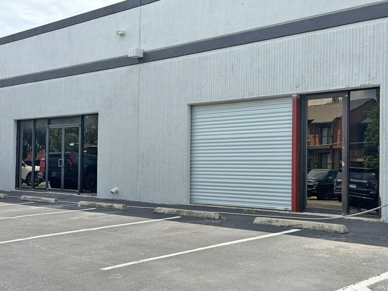 More Photos Of 2391 NE Loop 410, San Antonio Unknown For Lease