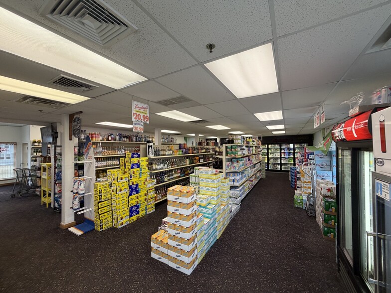 More Photos Of 2600 Park Blvd, Wildwood Storefront Retail Residential For Sale