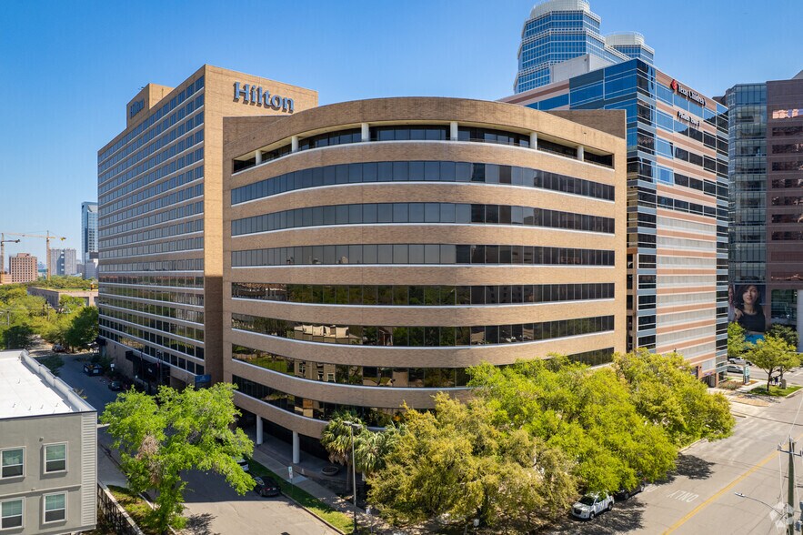 Primary Photo Of 6655 Travis St, Houston Medical For Lease