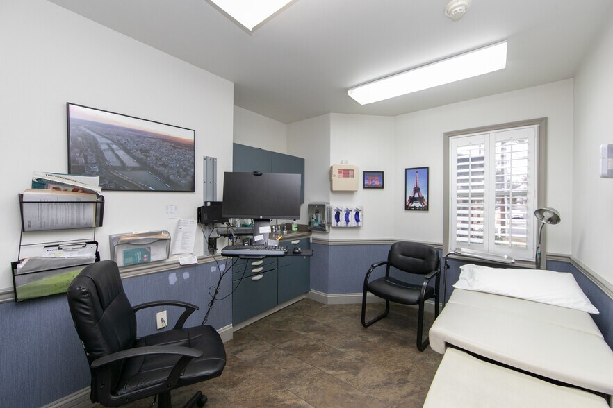 More Photos Of 318 White Horse Pike, Haddon Heights Medical For Sale