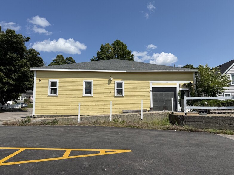 More Photos Of 132 Central St, Holliston Warehouse For Sale