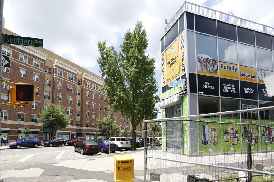 More Photos Of 1301 Southern Blvd, Bronx Office For Lease