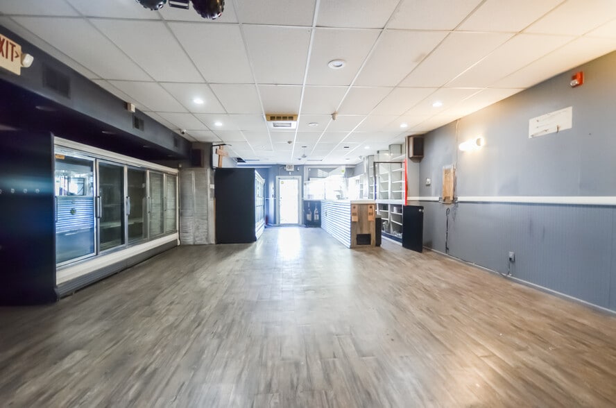 More Photos Of 370 E 18th St, Paterson Storefront Retail Residential For Sale