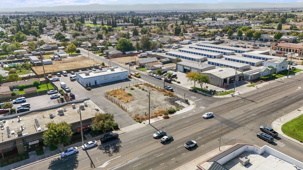 More Photos Of 1492 W Yosemite Ave, Manteca Land For Sale