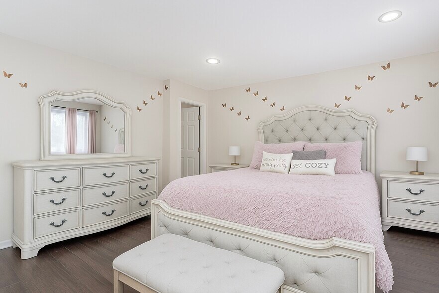 More Photos Of 191 Lamberts Ln, Staten Island Apartments For Sale