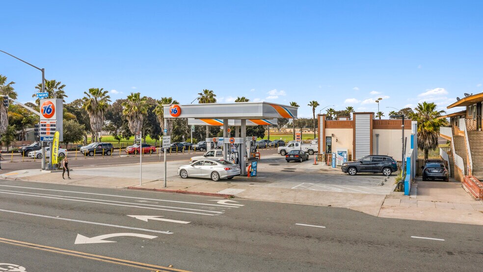 More Photos Of 2305 Sunset Cliffs Blvd, San Diego Freestanding For Sale