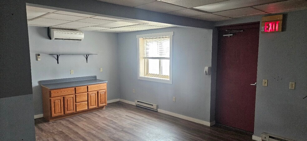 More Photos Of N7160 Raceway Rd, Beaver Dam Flex For Sale
