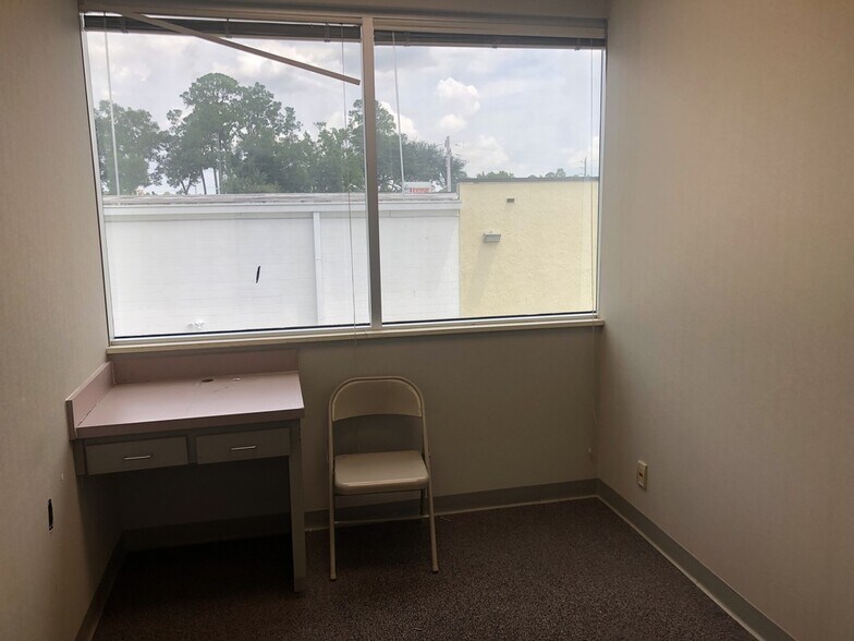 More Photos Of 3550 University Blvd S, Jacksonville Medical For Lease