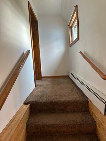 More Photos Of 2000 Steese Hwy, Fairbanks General Retail For Sale