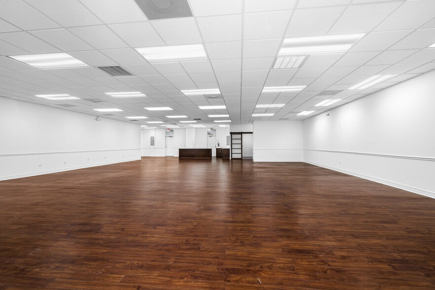 More Photos Of 8991 Daniels Center Dr, Fort Myers Medical For Sale