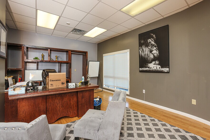 More Photos Of 8311 Two Notch Rd, Columbia Office For Sale