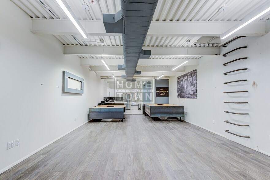 More Photos Of 264 49th St, Brooklyn Flex For Sale