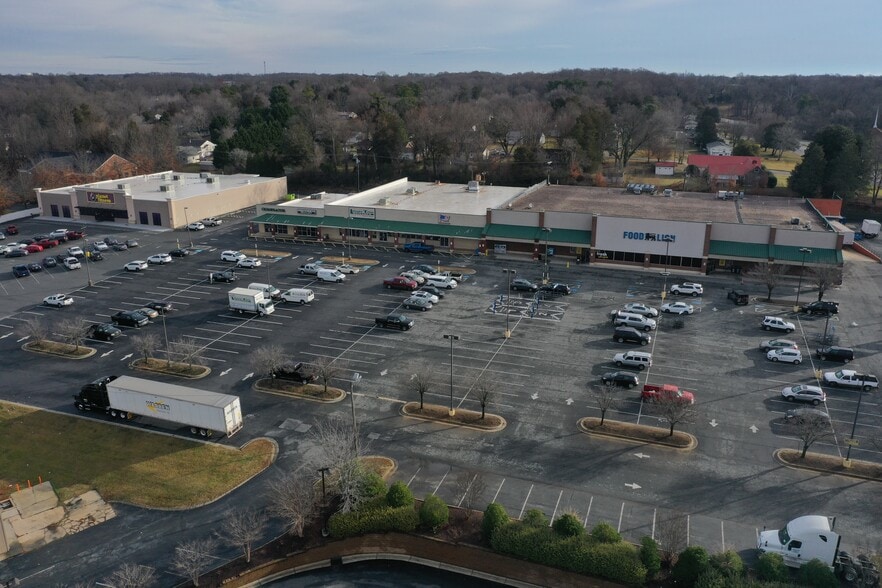 More Photos Of 13 Cloniger Dr, Thomasville Unknown For Lease