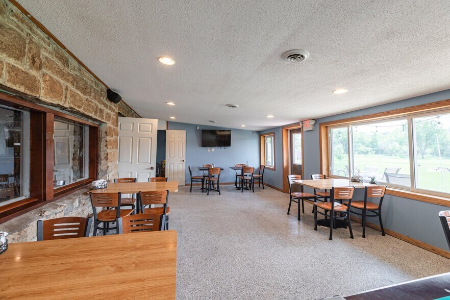 More Photos Of N18078 County Road T, Galesville General Retail For Sale