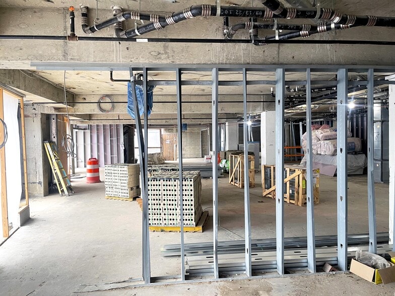 More Photos Of 4620 Wisconsin Ave NW, Washington Apartments For Sale