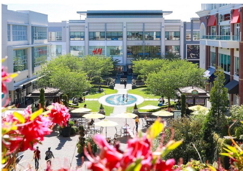 More Photos Of 3450 Uptown Blvd, Victoria Office Residential For Lease