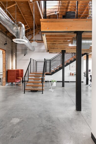 More Photos Of 4312 W Jefferson Blvd, Los Angeles Office For Lease