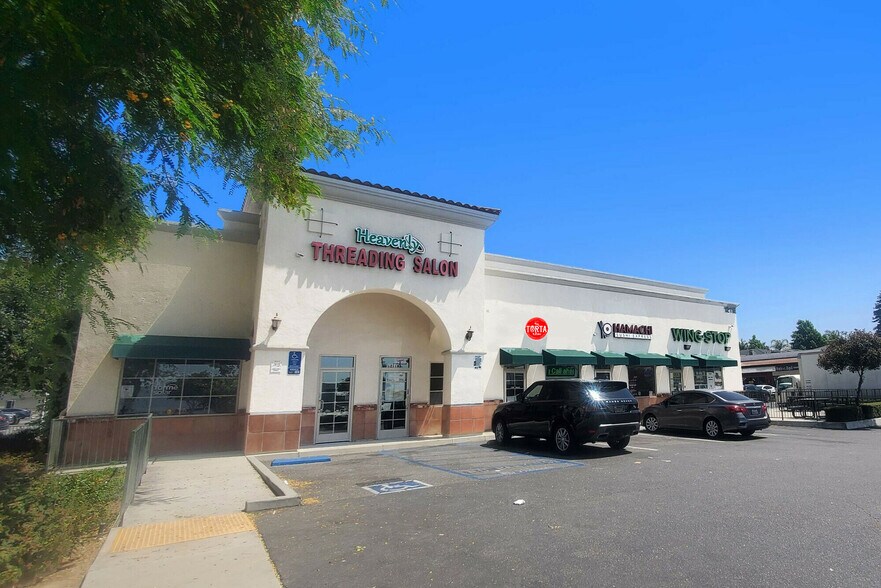 More Photos Of 1211 E La Habra Blvd, La Habra General Retail For Sale