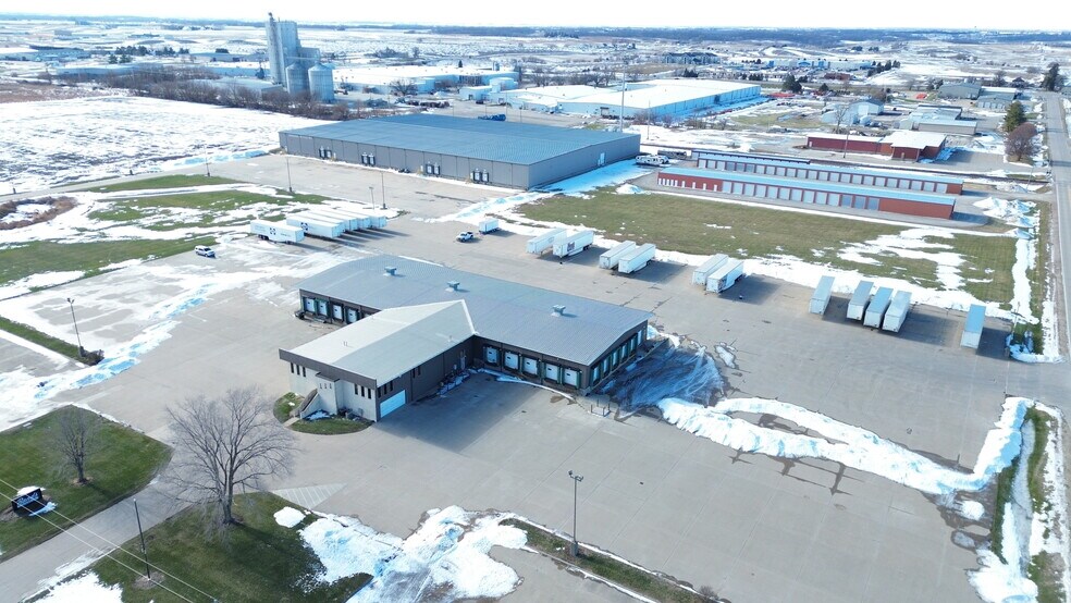 More Photos Of 619 East St S, Grinnell Industrial For Sale