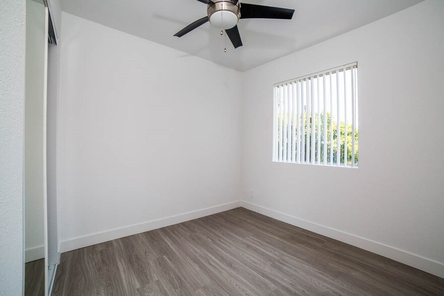 More Photos Of 508 N Ardmore Ave, Los Angeles Apartments For Sale