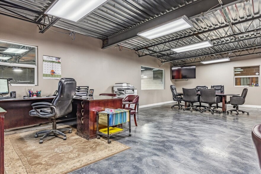 More Photos Of 2274 Manatt Ct, Castle Rock Warehouse For Sale