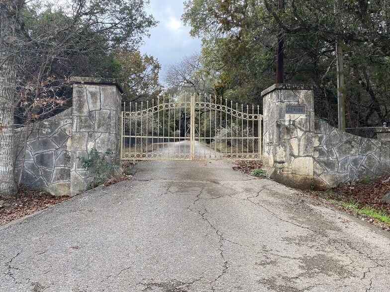 More Photos Of 1480 S Main St, Boerne Land For Sale