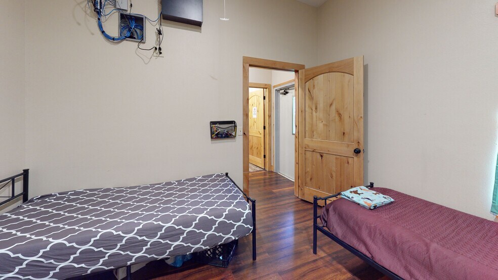 More Photos Of 4150 Highway 36 S, Brenham Shelter For Sale