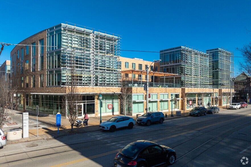 More Photos Of 6241-6263 Delmar Blvd, Saint Louis Dormitory For Lease