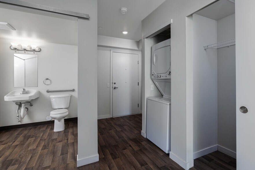 More Photos Of 4351 15th Ave S, Seattle Apartments For Sale