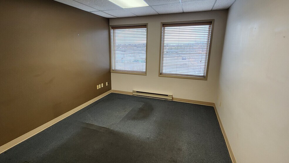 More Photos Of 1810 Kosmina Rd, Vernon Manufacturing For Sale