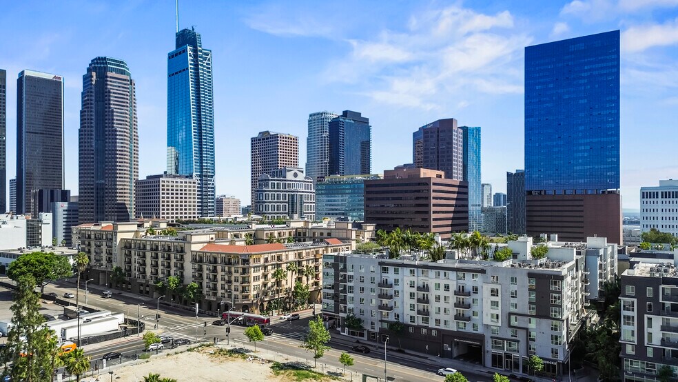 More Photos Of 1120 W 6th St, Los Angeles Apartments For Lease