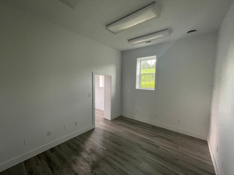 More Photos Of 7675 W Andrew Johnson Hwy, Mosheim Land For Lease